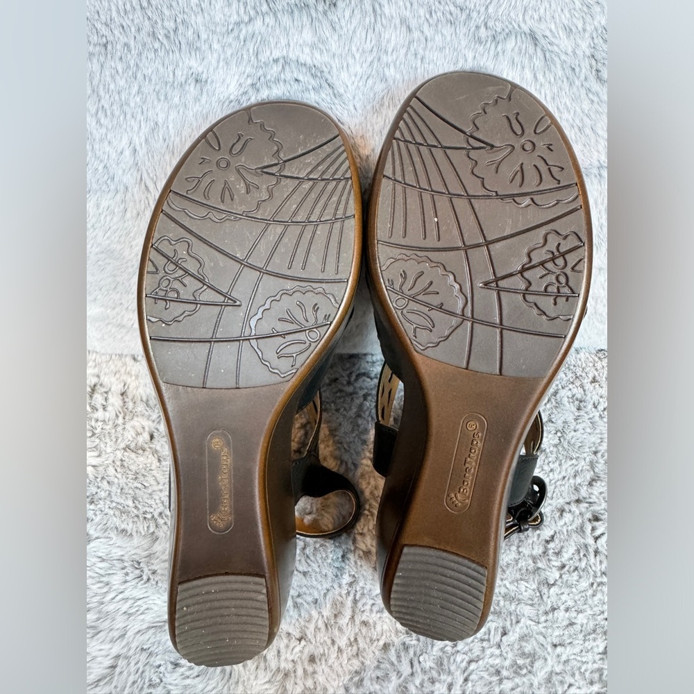 Bare Traps Dallas Wedge Sandal- Sz 8W - Picture 7 of 11